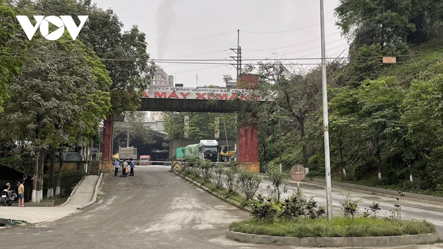 Seven killed, three injured in cement plant accident in northern Vietnam